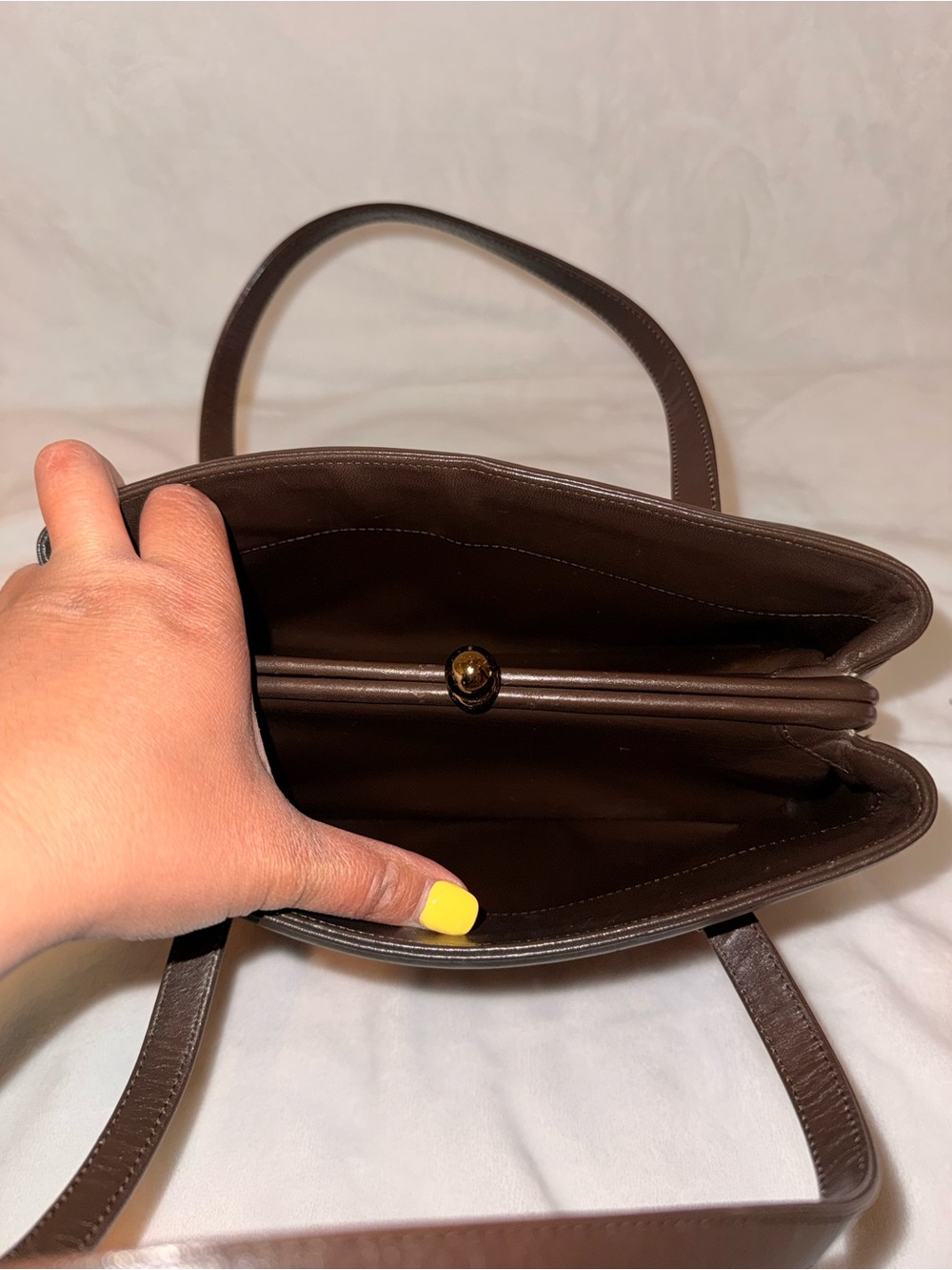 Vintage Givenchy Brown Leather 4G Logo Shoulder Bag - Picture 8 of 16
